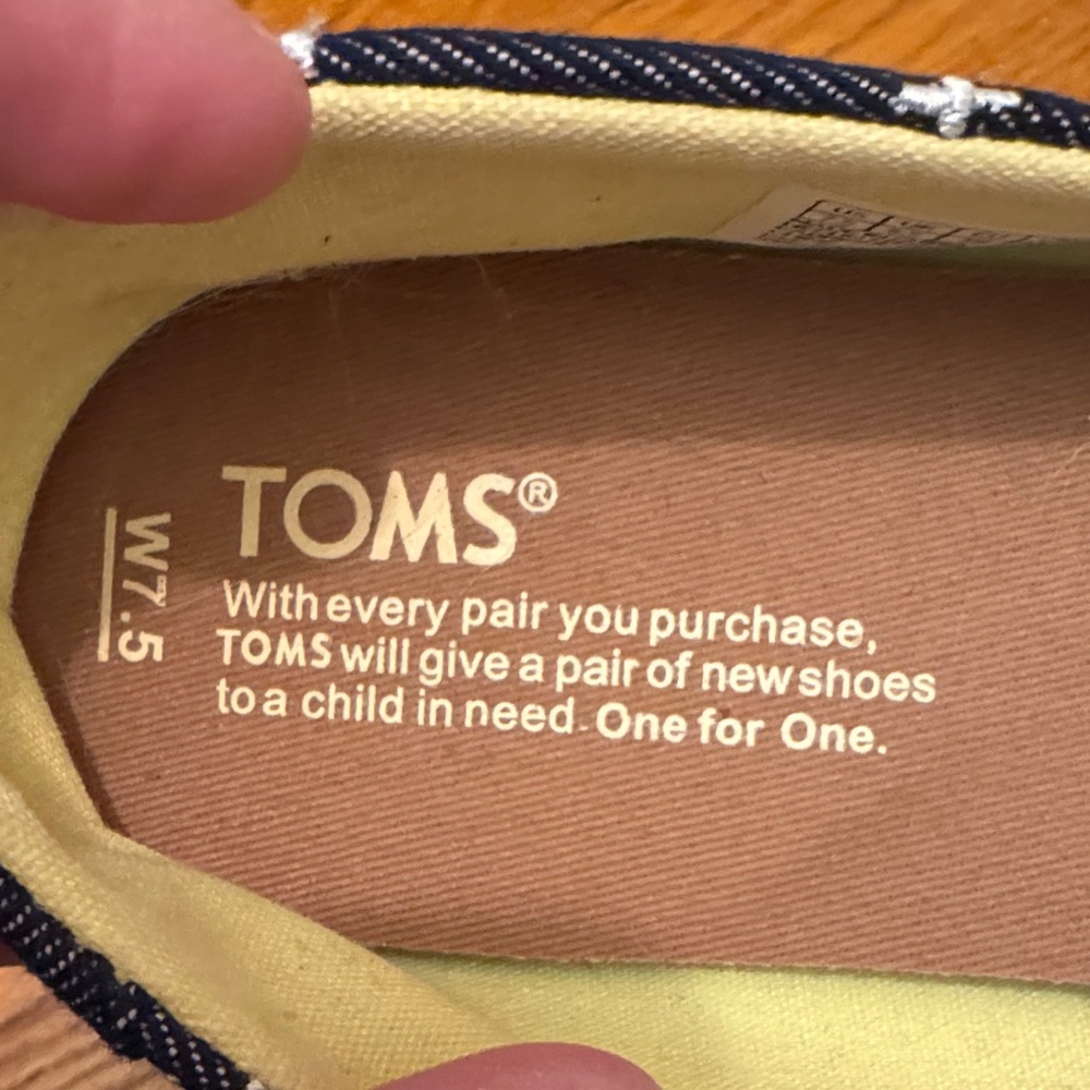 Toms Dark Blue Nautical Anchor Flats Slip-Ons - Picture 5 of 7